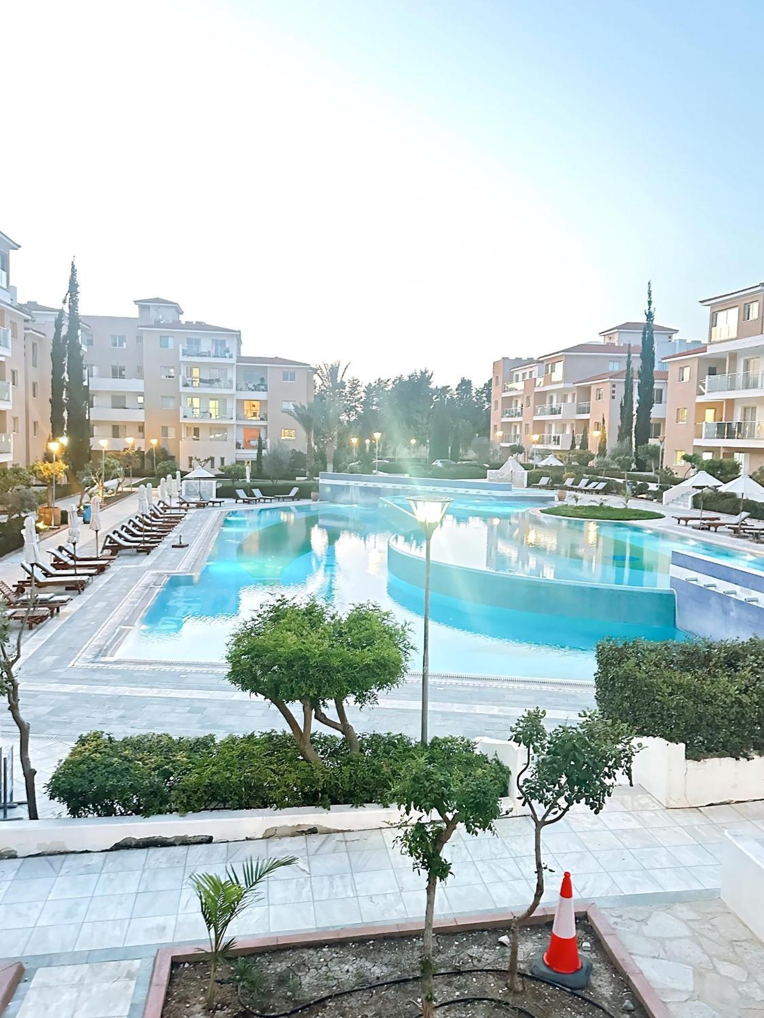파포스 Elysia Park Ameliya 202 아파트 외부 사진